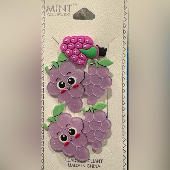 Girls Set of 3 Hair Clips Grapes - Picture 1 of 4